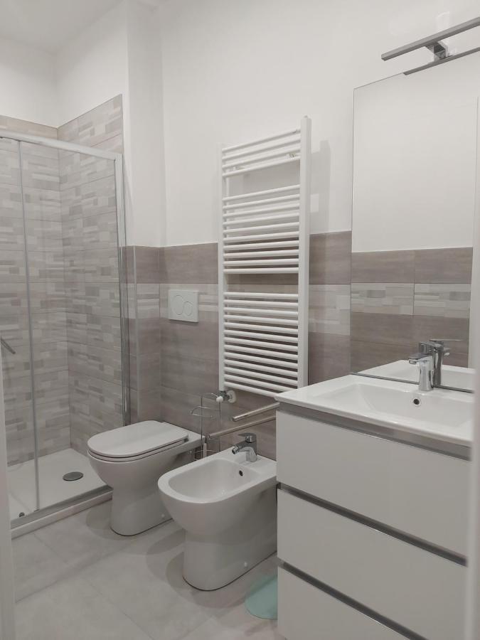 Ags Apartment Asti Bagian luar foto