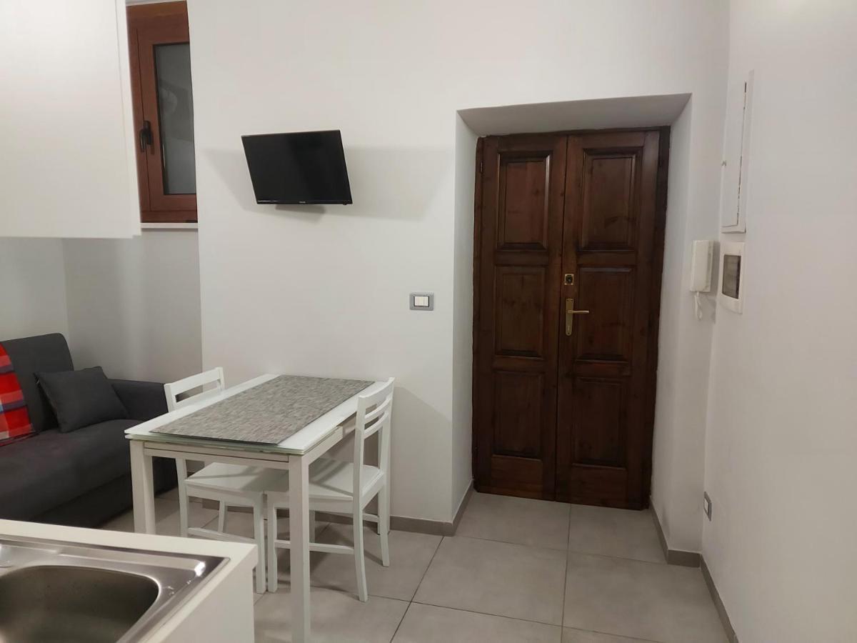 Ags Apartment Asti Bagian luar foto